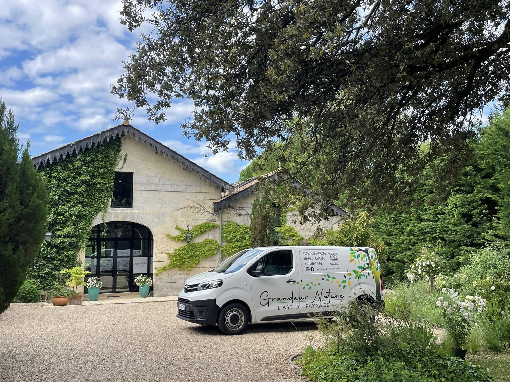 Paysagiste à Libourne et Bordeaux – création de jardin paysager contemporain en Gironde